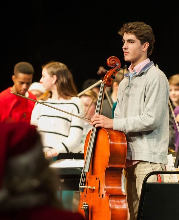 student cellist