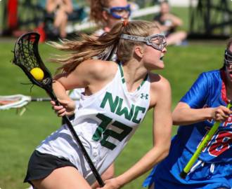 Girls Lacrosse Image