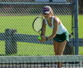 Girls Tennis Image